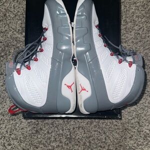 Men's Cool Grey 9s